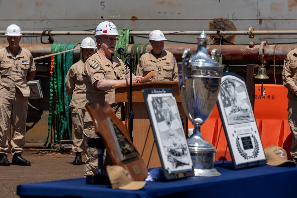 Adm. Daryl Caudle presents Battenberg Cup, Arleigh Burke Trophy to USS Laboon
