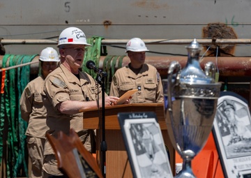Adm. Daryl Caudle presents Battenberg Cup, Arleigh Burke Trophy to USS Laboon
