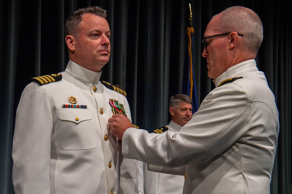 Capt. Steffen Assumes Command of USS Ohio (SSGN 726) Gold Crew