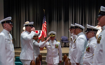 Capt. Steffen Assumes Command of USS Ohio (SSGN 726) Gold Crew