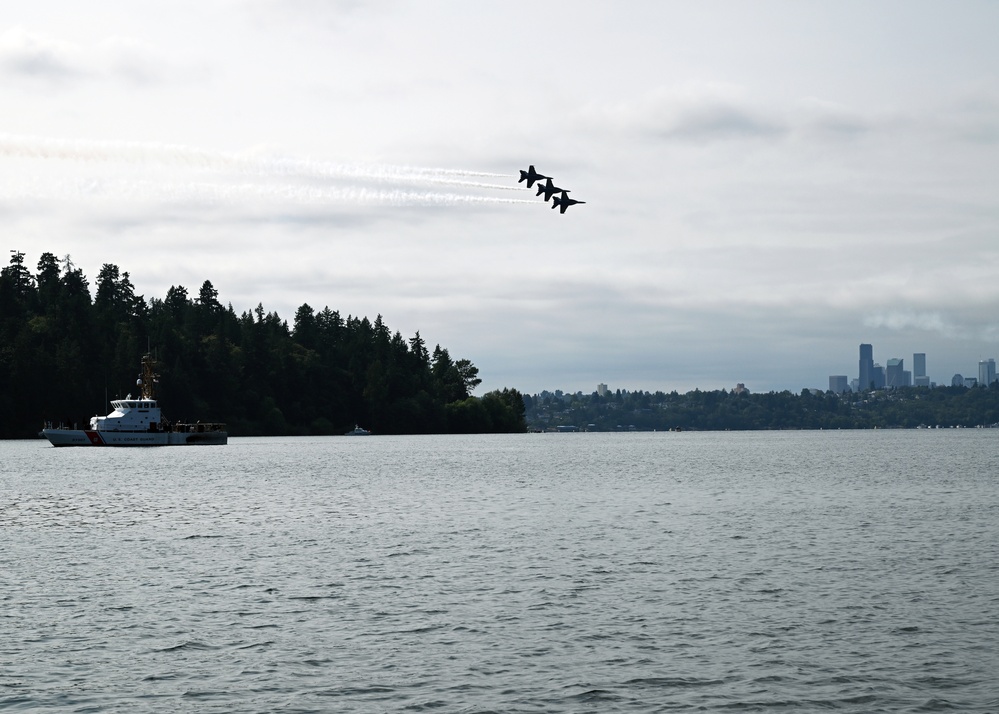 Coast Guard Participates in Seattle Seafair 2025