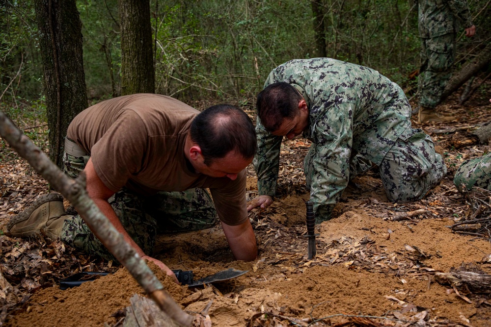Mission: Lifesaver – Advancing Critical Care: The Future of Battlefield Medicine