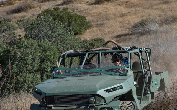 1st Battalion, 41st Infantry Regiment conducts air assault mission at Otay Mountains, California