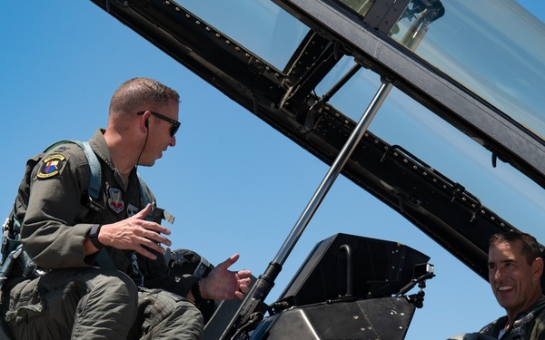 Coach Fickell flies with 16th WPS