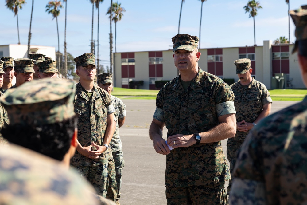 11th MEU Marines receive awards for excellence