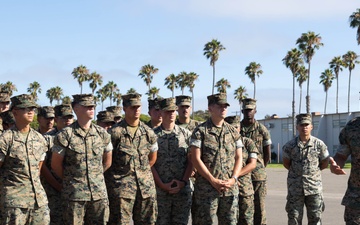 11th MEU Marines receive awards for excellence