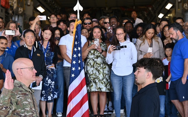 New Reserve Airman Takes Oath in Special Ceremony at Travis Air Reserve Experience Recruiting Event