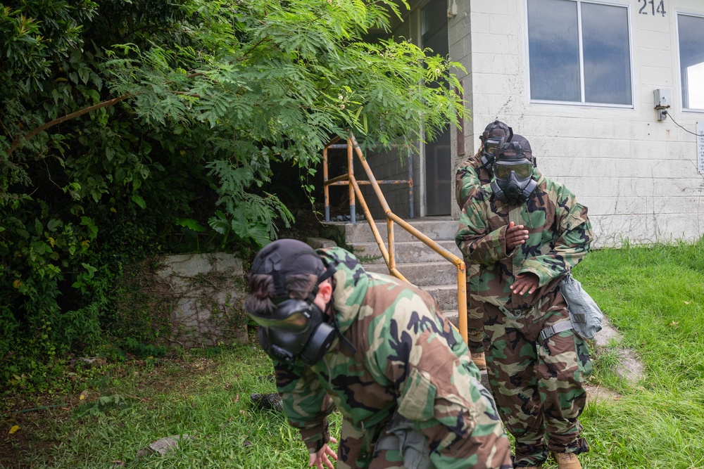 MWHS-1 practices CBRN confidence