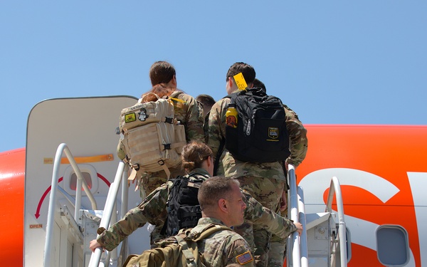 Kansas Guardsman Depart Home for Overseas Mobilization