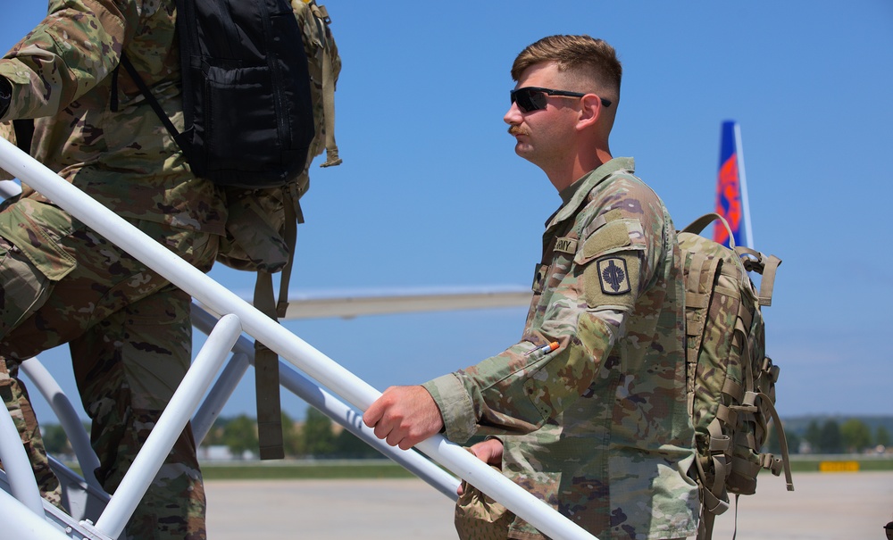 Kansas Guardsman Depart Home for Overseas Mobilization