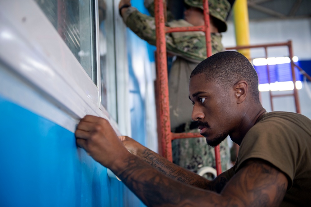 Pacific Partnership 2025 Multinational Servicemembers Paint New Rehab Center
