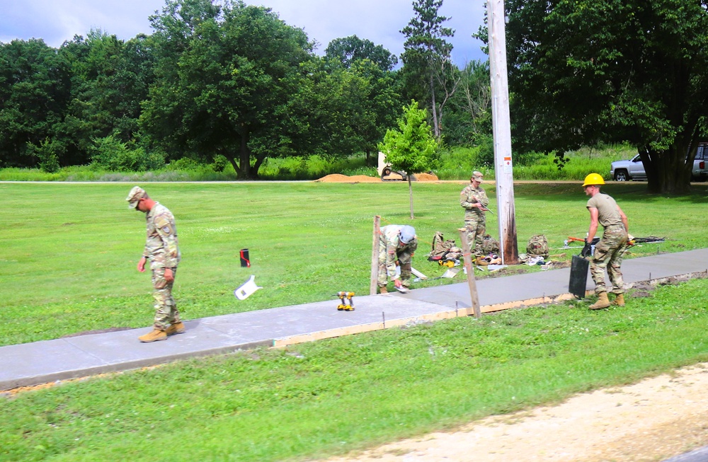 372nd Engineer Company Soldiers contribute to sidewalk troop project at Fort McCoy