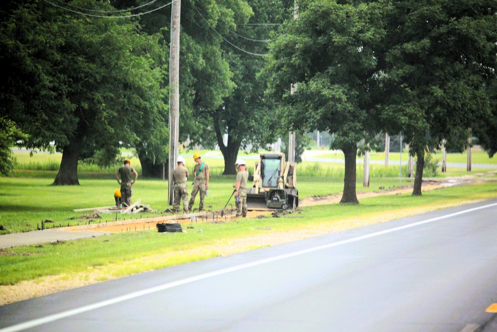 372nd Engineer Company Soldiers contribute to sidewalk troop project at Fort McCoy
