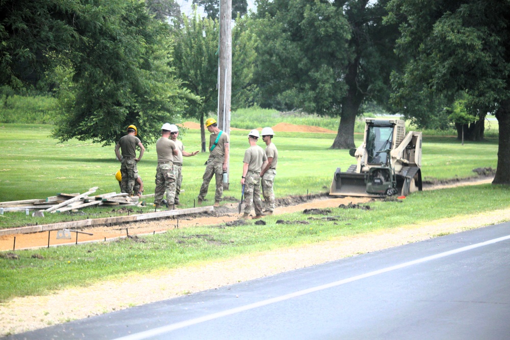 372nd Engineer Company Soldiers contribute to sidewalk troop project at Fort McCoy