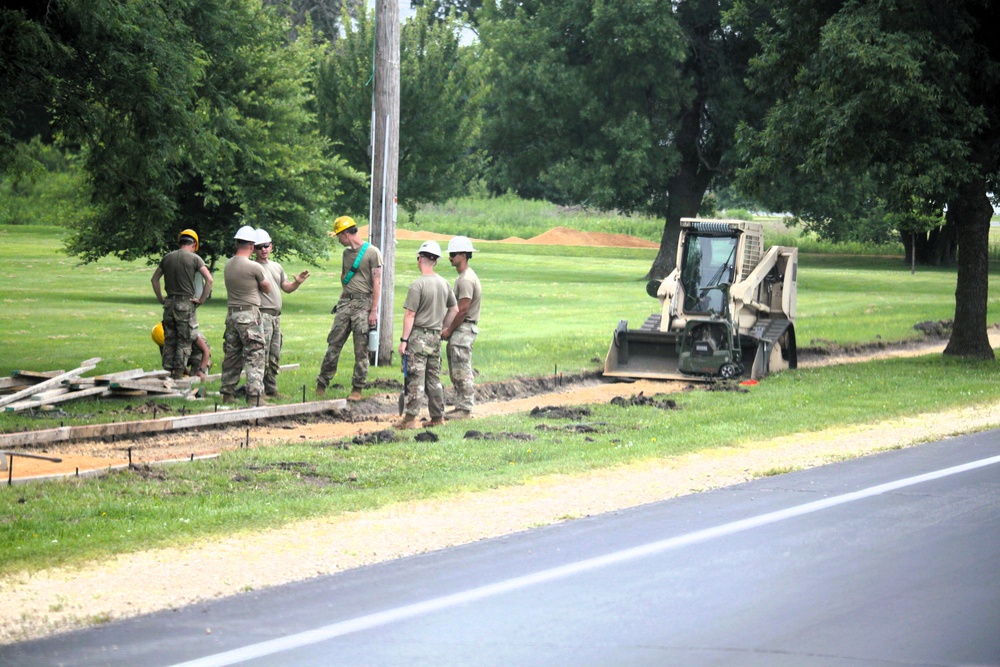 372nd Engineer Company Soldiers contribute to sidewalk troop project at Fort McCoy