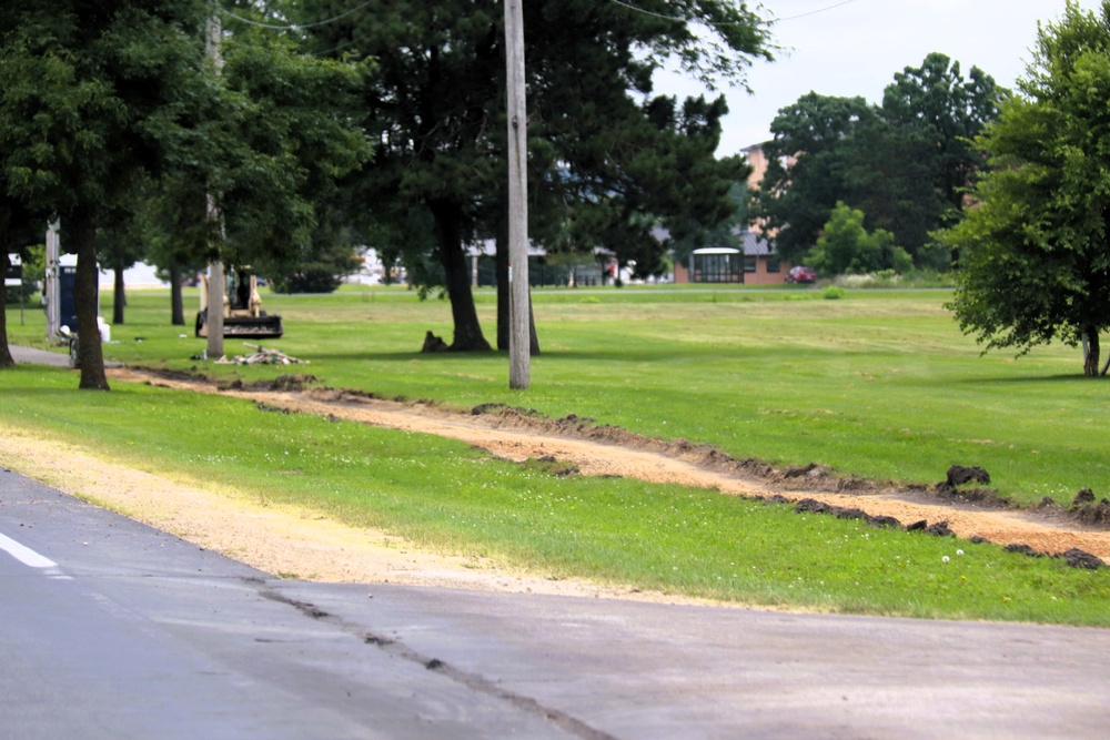 372nd Engineer Company Soldiers contribute to sidewalk troop project at Fort McCoy
