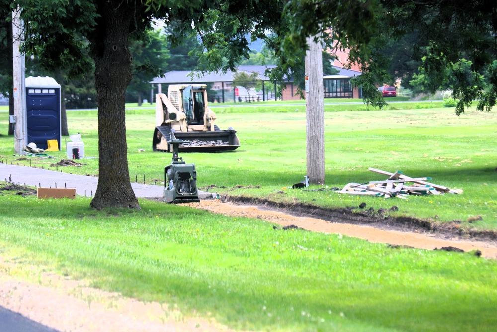 372nd Engineer Company Soldiers contribute to sidewalk troop project at Fort McCoy