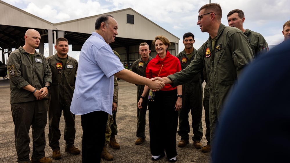 MRF-D 25.3: U.S. Ambassador to the Philippines and Philippine Secretary of Defense visit frontline troops of  foreign disaster relief