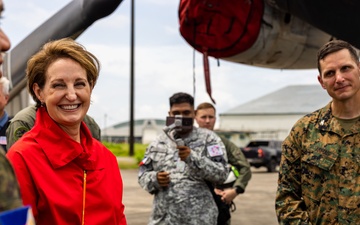 MRF-D 25.3: U.S. Ambassador to the Philippines and Philippine Secretary of Defense visit frontline troops of  foreign disaster relief
