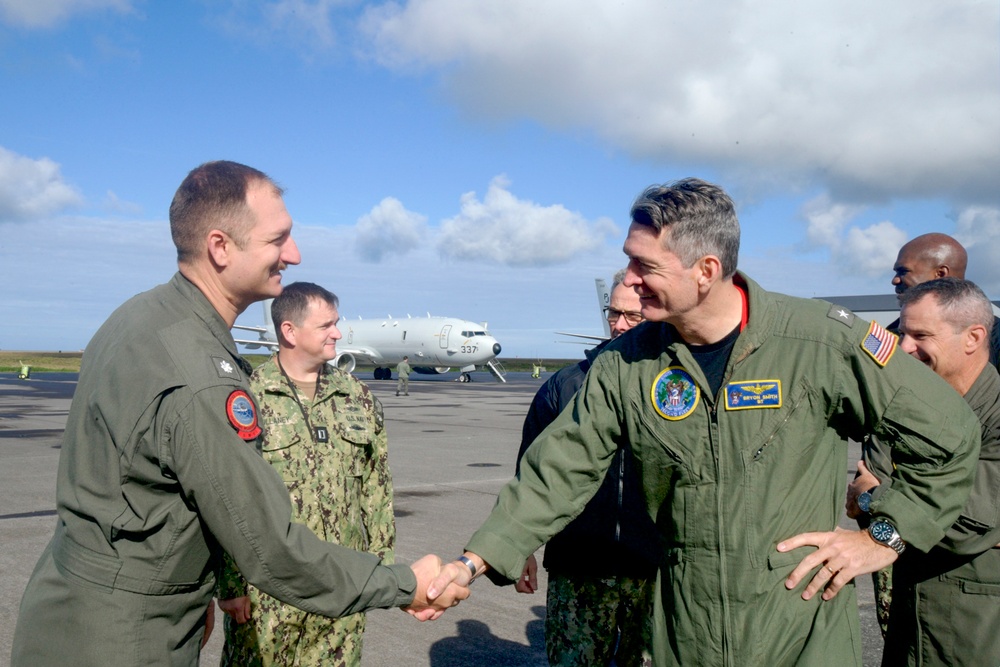 U.S. 2nd Fleet Leadership Tours P-8A Poseidon During Large Scale Exercise 2025
