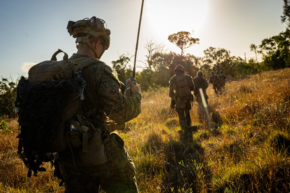 31st MEU | LAR conducts a forward observation post exercise