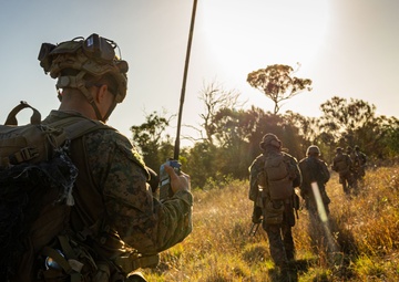 31st MEU | LAR conducts a forward observation post exercise