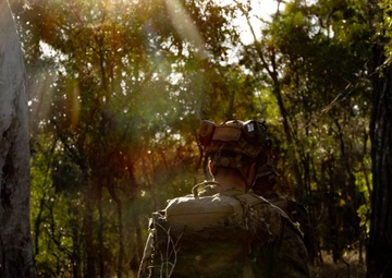 31st MEU | LAR conducts a forward observation post exercise