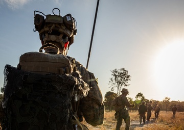 31st MEU | LAR conducts a forward observation post exercise