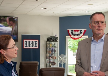 Rheinland-Pfalz Ministry of the Interior and Sports Visits LRMC