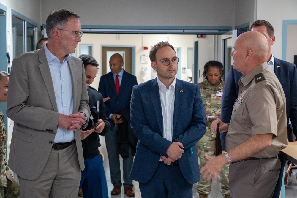 Rheinland-Pfalz Ministry of the Interior and Sports Visits LRMC