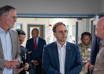 Rheinland-Pfalz Ministry of the Interior and Sports Visits LRMC