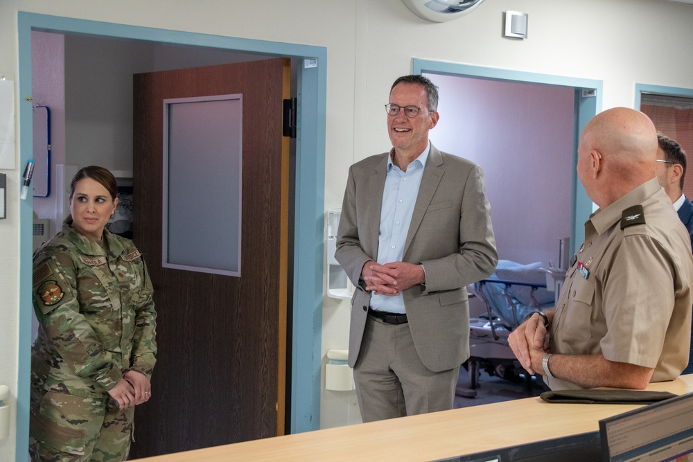 Rheinland-Pfalz Ministry of the Interior and Sports Visits LRMC