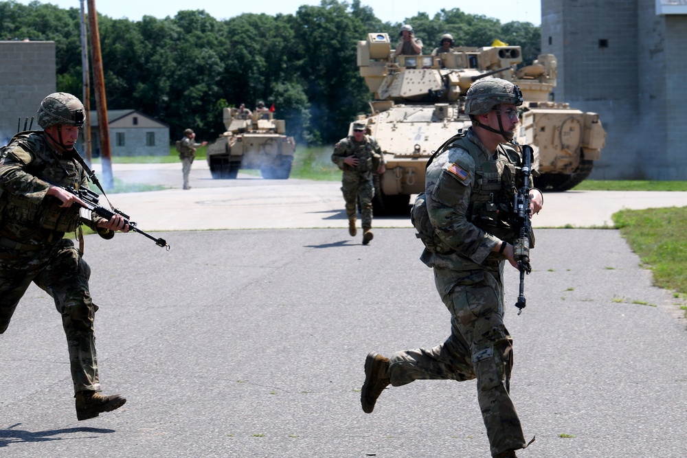 Mechanized Infantry Combined Urban Assault