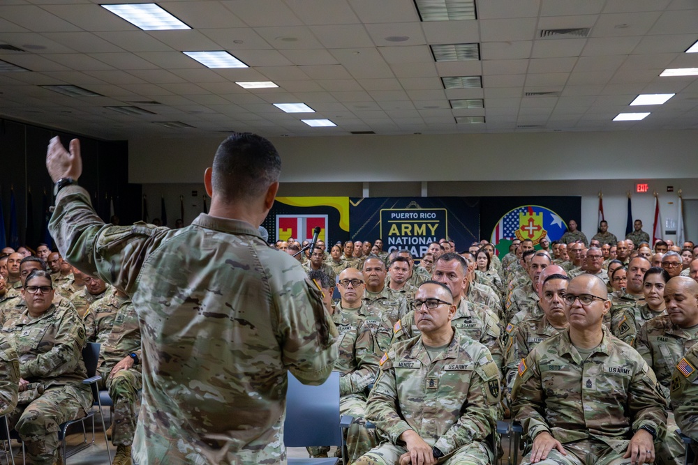 The 17th Sergeant Major of the Army Visits the Puerto Rico National Guard