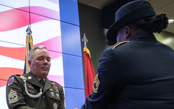 Wildcat Soldiers, Civilians Bid Farewell to Career Military Policeman