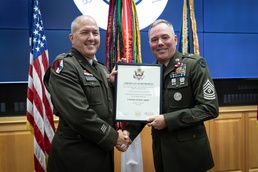 Wildcat Soldiers, Civilians Bid Farewell to Career Military Policeman