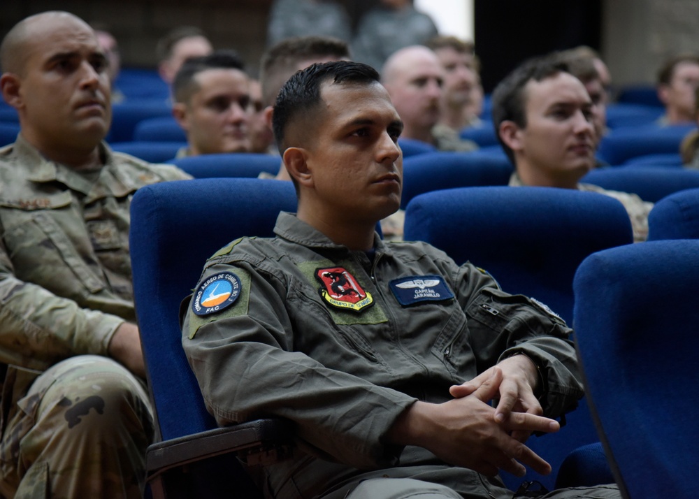 Colombian, U.S. Air Forces Partner for Relámpago de los Andes Exercise Academics in Colombia