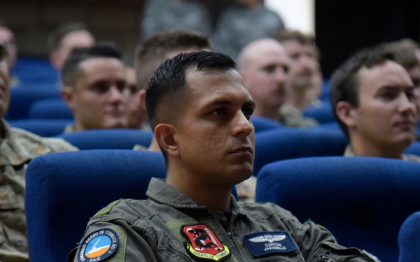 Colombian, U.S. Air Forces Partner for Relámpago de los Andes Exercise Academics in Colombia