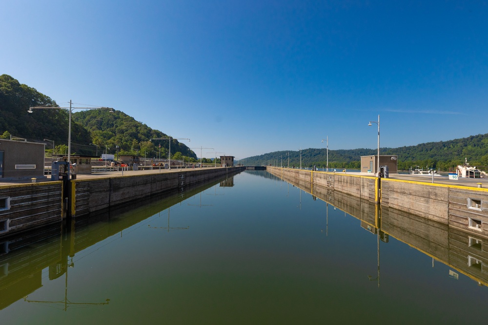 Pike Island Locks and Dam on the Ohio River