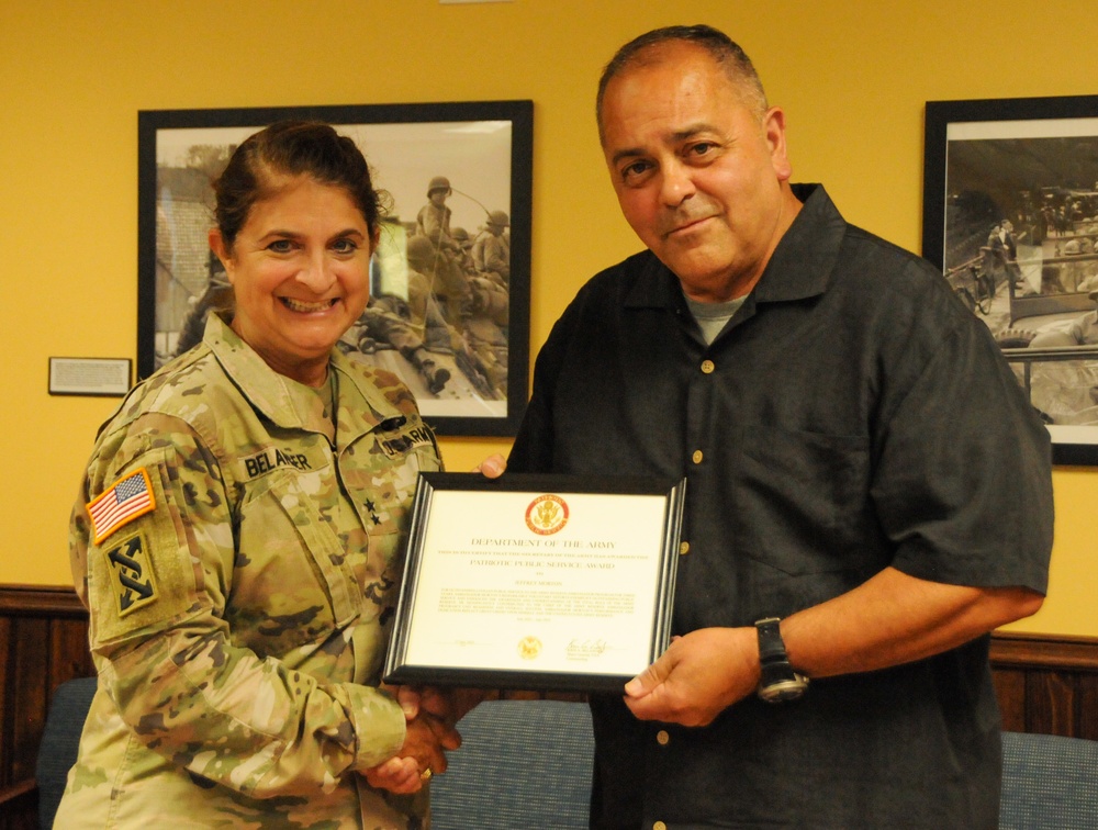 Army Reserve ambassador for Maine receives public service decoration