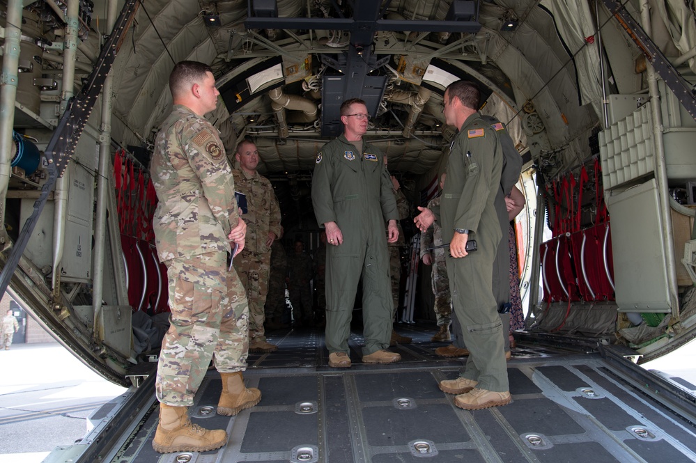 Maj. Gen. Frank Bradfield III visit to 403rd Wing