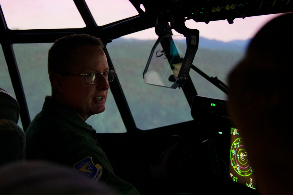 Maj. Gen. Frank Bradfield III visit to 403rd Wing