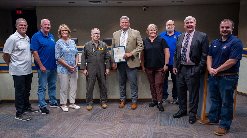City of Moore honors 507th ARW, recognizes outgoing commander