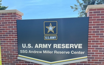 Ribbon cutting held at newly renovated U.S. Army Reserve Center
