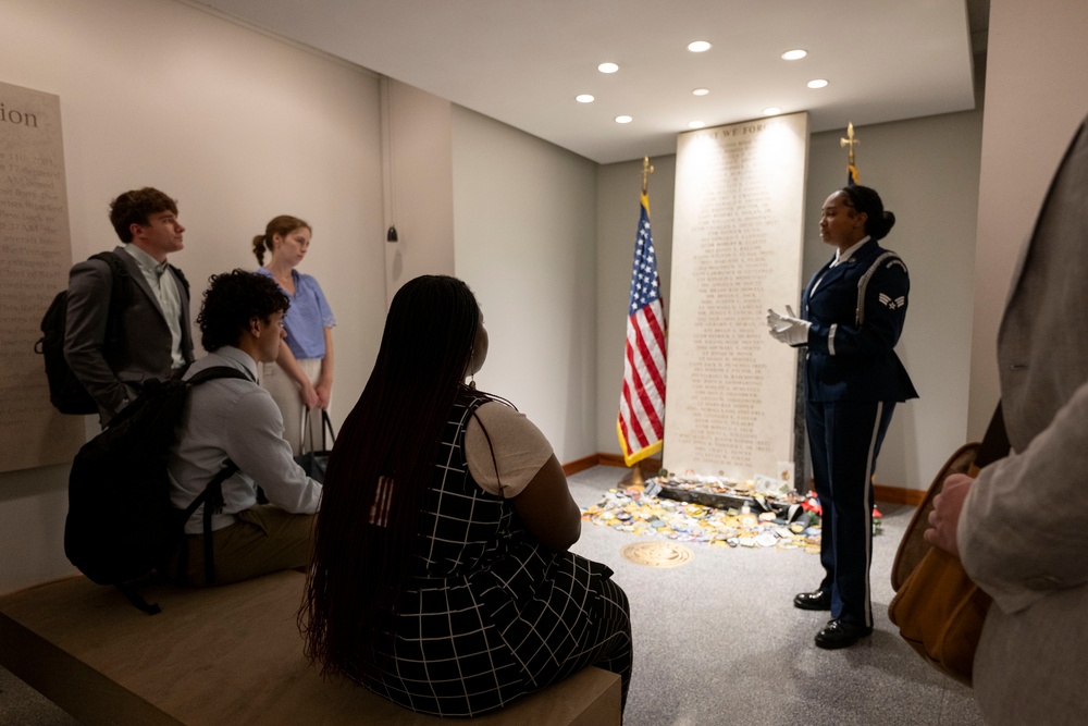 Students with the Partnership for Public Service Tour the Pentagon