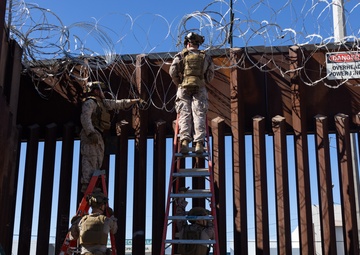 Marines reinforce Yuma border barrier