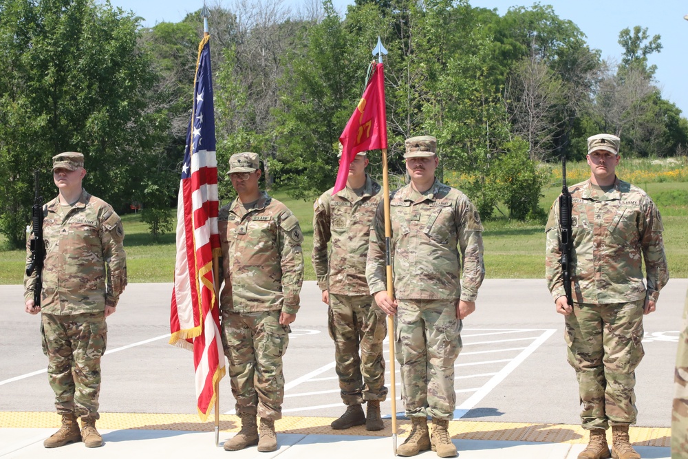 Ribbon cutting held at newly renovated U.S. Army Reserve Center