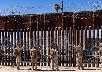 Marines reinforce Yuma border barrier