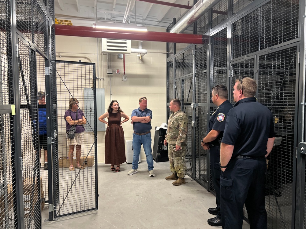Ribbon cutting held at newly renovated U.S. Army Reserve Center