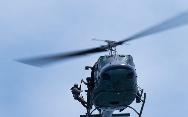 U.S. Air Force, Colombian Aerospace Force partner in simulated search and rescue